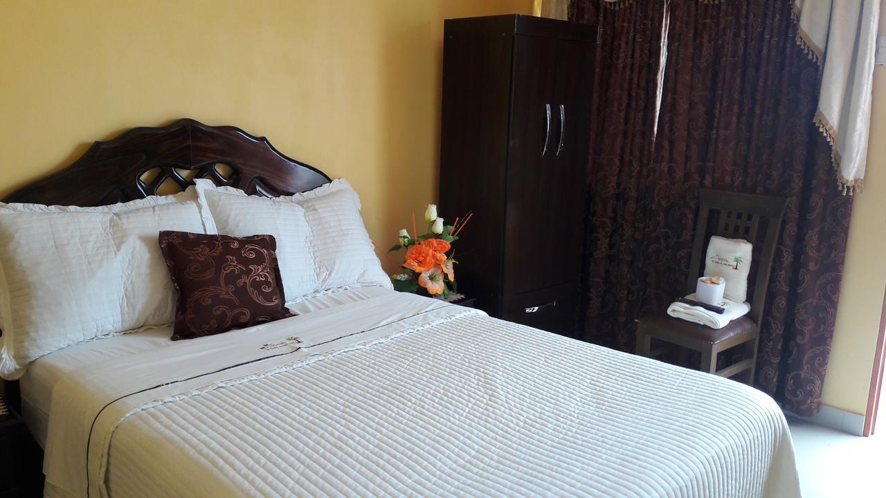 Hostal El Sueno De San Martin パラカス エクステリア 写真