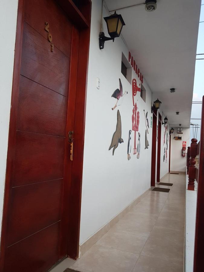 Hostal El Sueno De San Martin パラカス エクステリア 写真